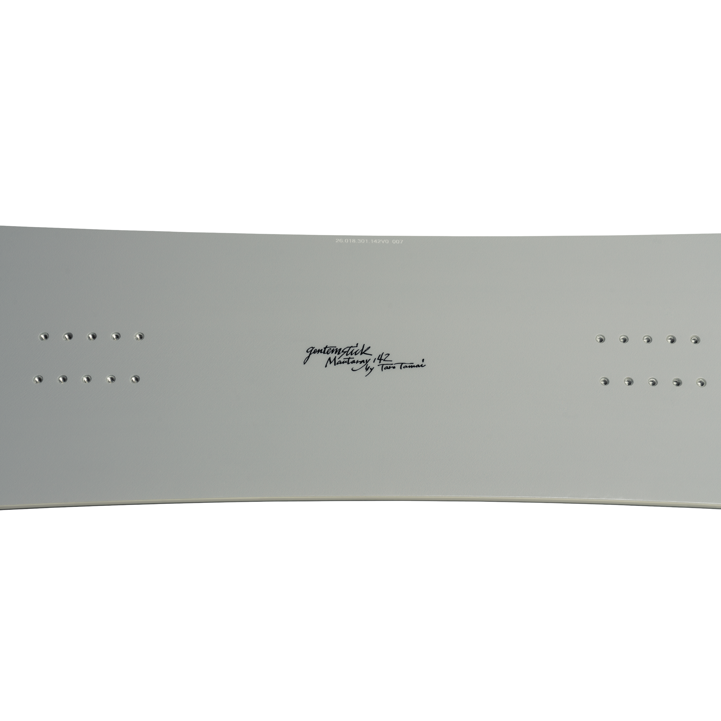 25-26 MANTARAY 142 DEMO